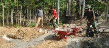 Pembangunan 5 Titik MCK TMMD Ke-129 Kodim 0102/Pidie Masuk Tahap Pengecoran Pondasi