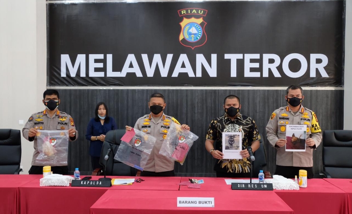 Polda Riau Fight Melawan Teror, Seorang Satpam Dan Dua Rekannya diBekuk