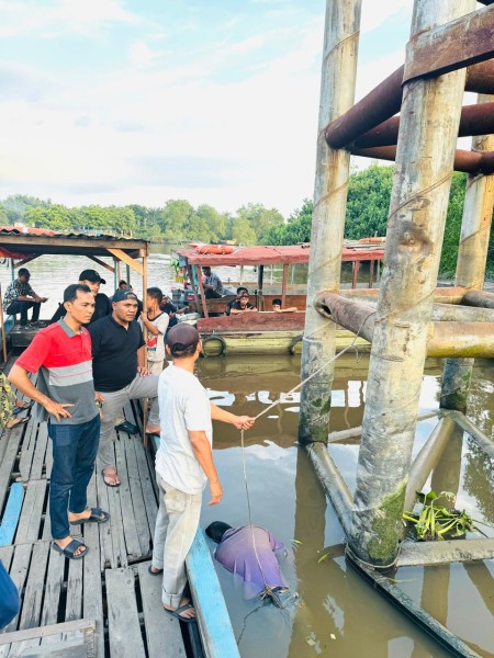 Nelayan Tumukan Mayat Mengapung Di Sungai Siak