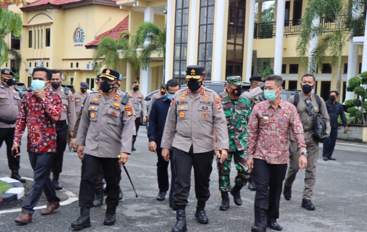 Kunker di Mapolres Rohil, Kapolda Riau Optimis Jelang Ramdhan Vaksin Capai Target