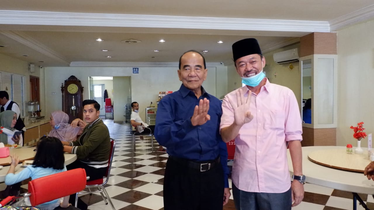 Terjawab Sudah, Bersama Afrizal, Tokoh Annas Maamun Pose 4 Jari