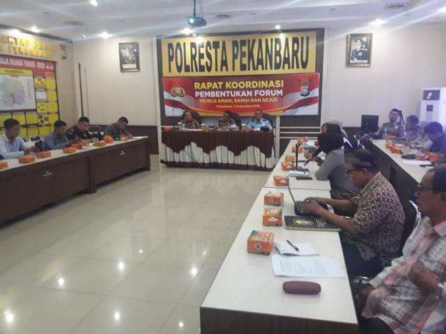 Polresta Pekanbaru Gelar Rapat Koordinasi Pembentukan Forum Pemilu 2019 Yang Aman, Damai Dan Sejuk