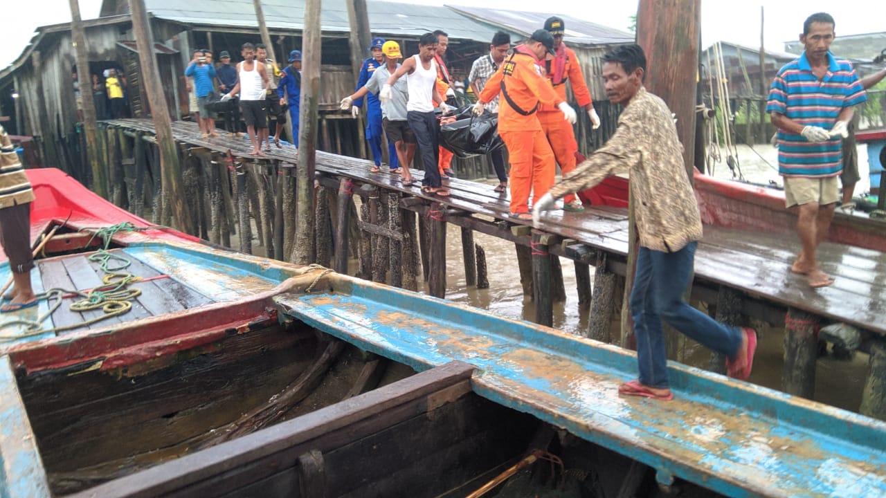 Hilang Saat Air Pasang, Mujiono Ditemukan Mengapung Tak Bernyawa