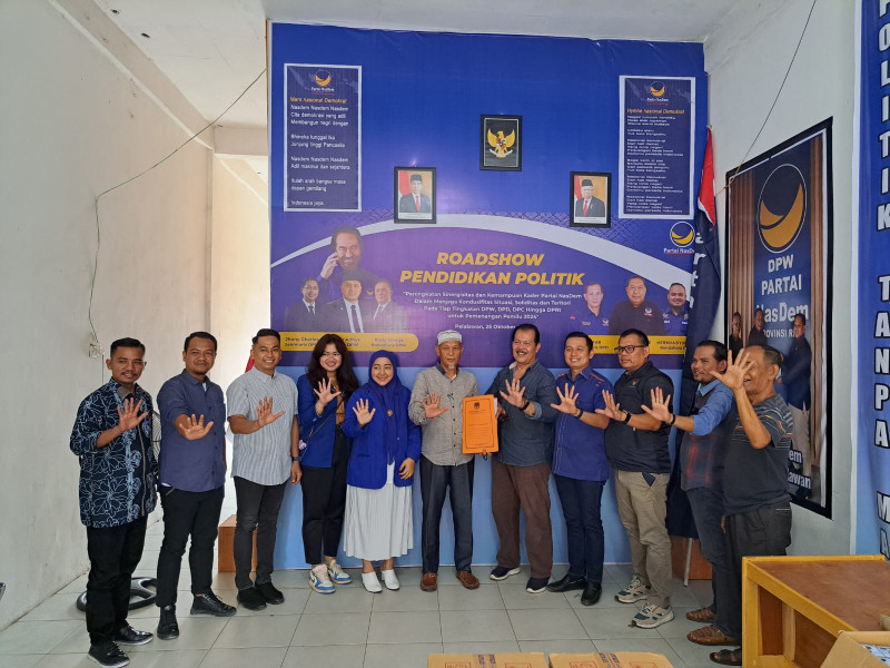 Caleg Gerindra Pelalawan Ramai-ramai Mengungsi ke Nasdem, Ada Apa?
