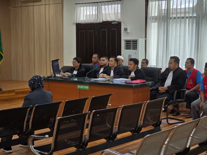 Hakim Singgung Bupati Siak Harus Adil Sikapi Konflik PT SSL dengan Warga