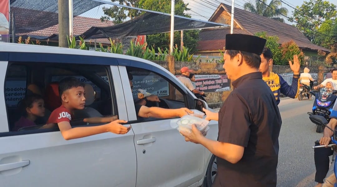 PAT Pelalawan Gelar Buka Bersama, Berbagi Takjil dan Santuni Anak Yatim