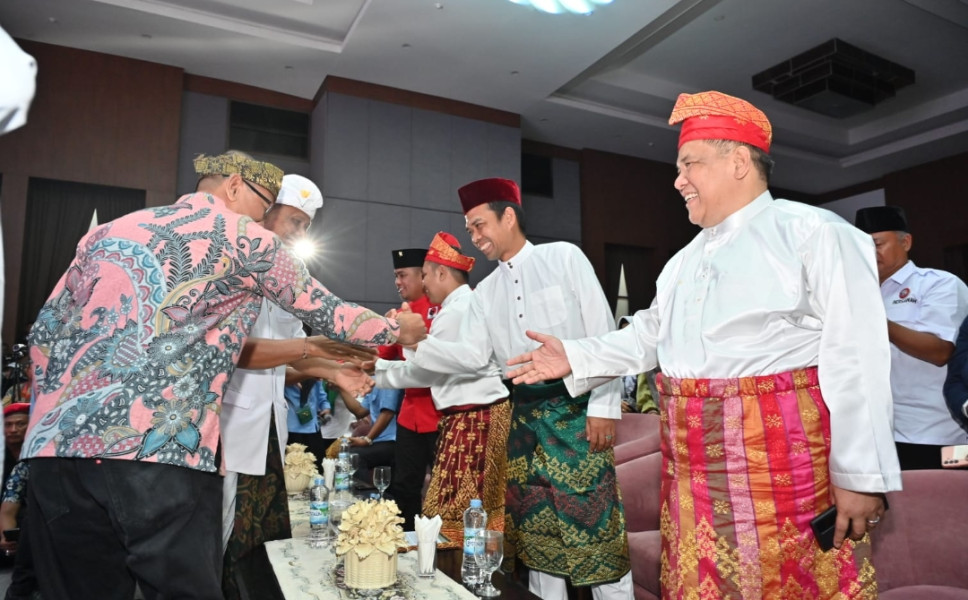 Pecah..!!, Deklarasi Calon Gubernur yang didukung UAS ini diserbu Massa Pendukung