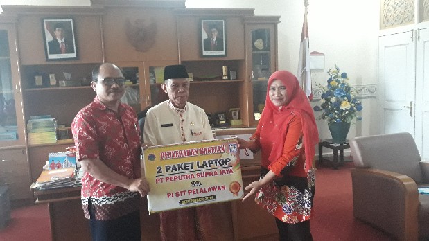 Peduli Pendidikan, PT. PSJ Serahkan Bantuan Ke ST2P