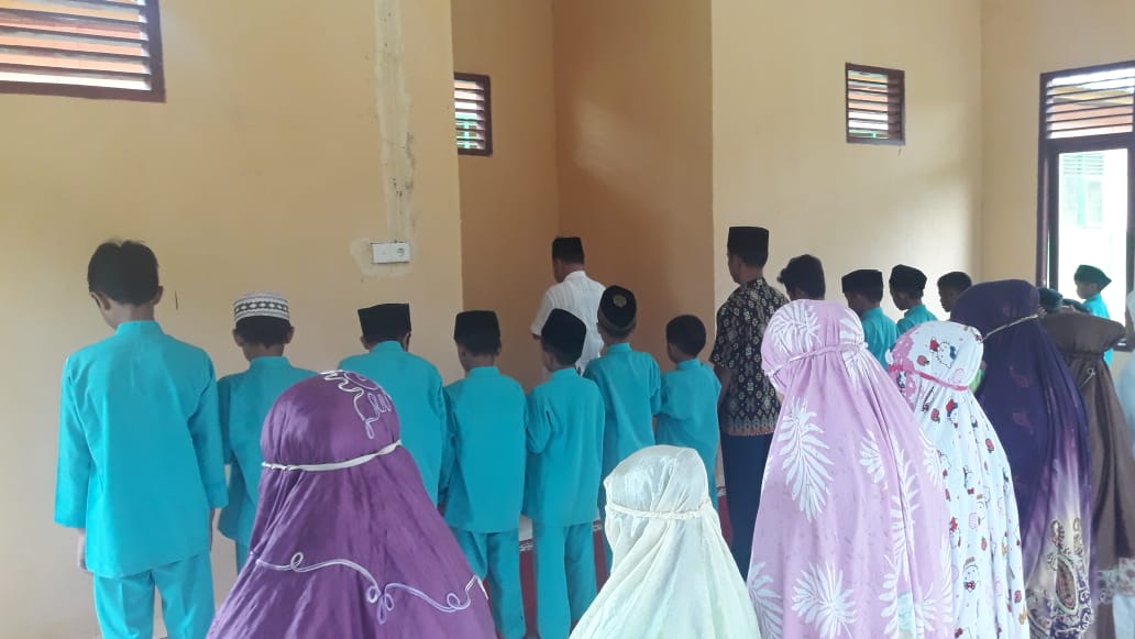Dukung Program Maghrib Mengaji, SDN 0014 Kampung Baru  Gelar Kegiatan Keagamaan Tiap Jum'at