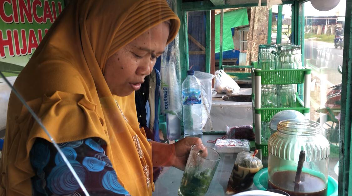 Cincau Hujau Bude Siti Muzaroah, Segar Banget