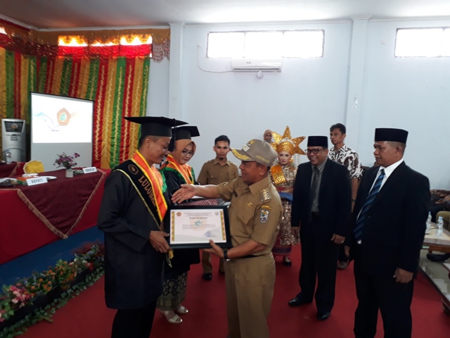 HM Harris: Wisuda Ke IV AKNP, Harus Ciptakan SDM Yang Handal