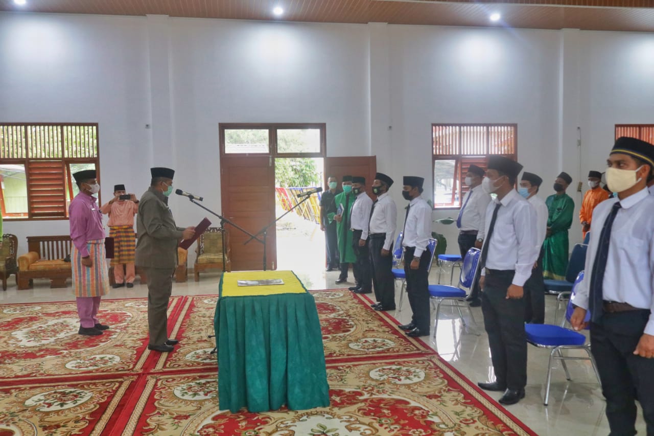 Bupati Alfedri Lantik Bapekam Dan PAW Bapekam di Tualang