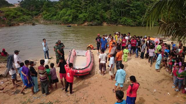 Tenggelam di Sungai Pamai, Setelah 22 Jam Thomson Baru Ditemukan