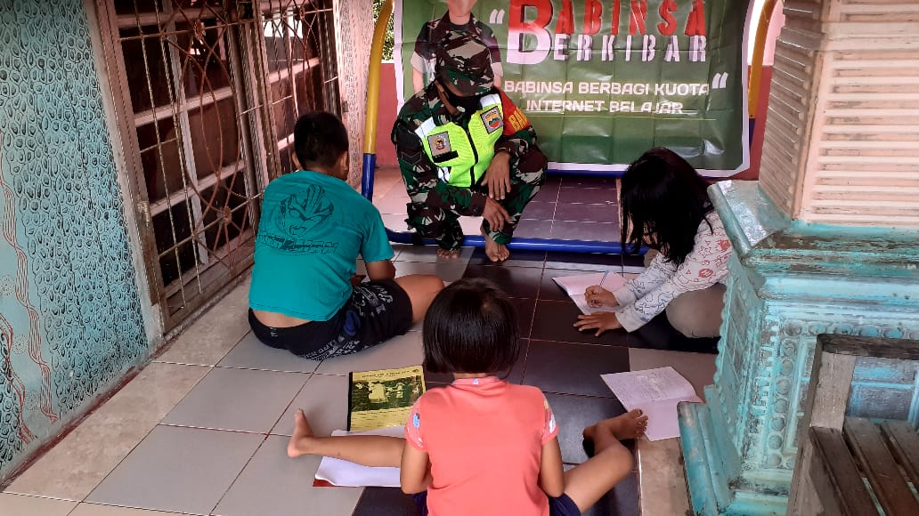 Gerakan Peduli Pendidikan, Beri Inovasi Siswa Terdampak Covid-19 di Buatan Dua