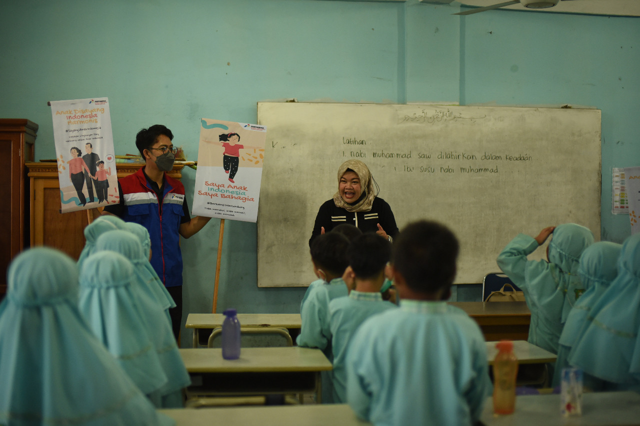 Peringati Hari Anak Nasional, PT KPI RU II Dumai Gelar Street Campaign dan Sharing Session