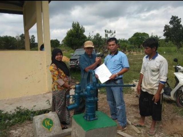 CSR PT IKPP Kembali Salurkan Bantuan Sumur Bor Dan Pompa Air