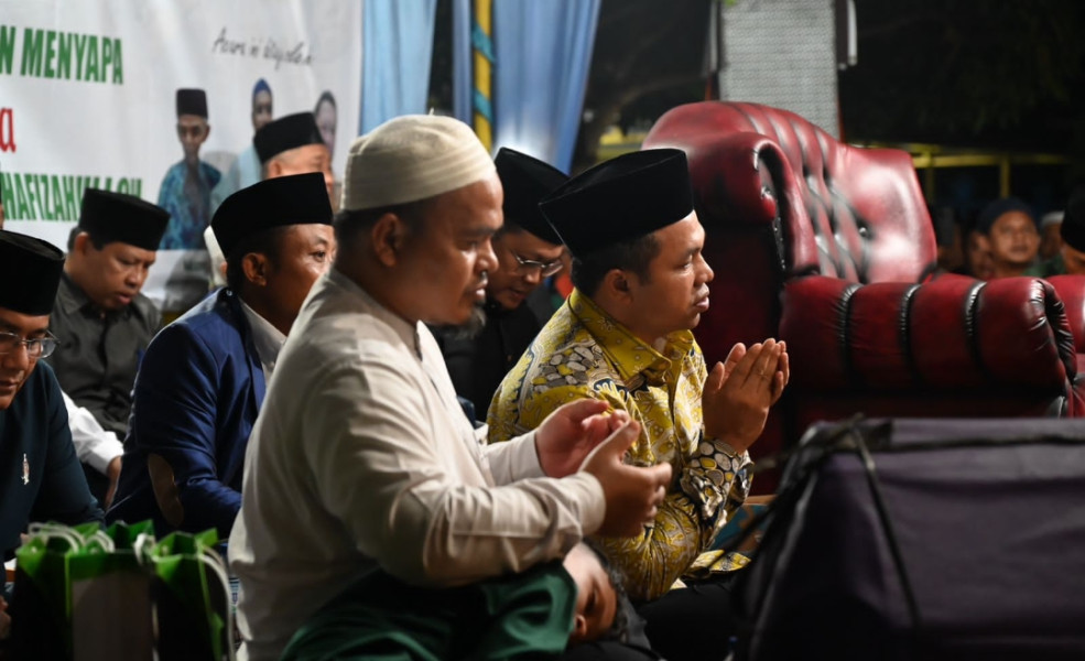 UAS Yakinkan Masyarakat Singingi  Untuk Dukung Sahabatnya Abdul Wahid
