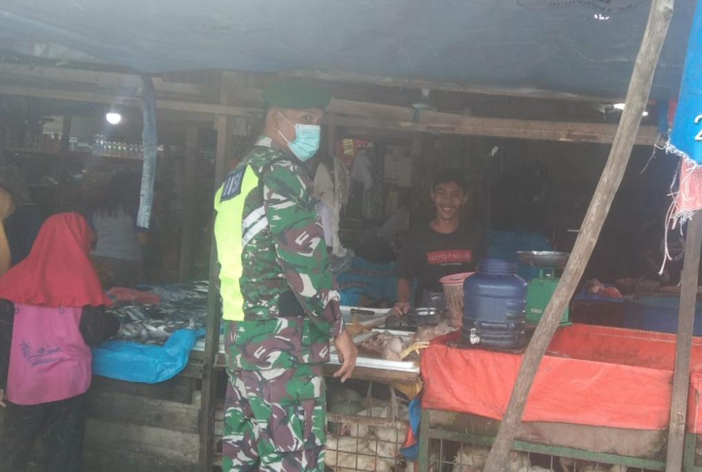 Ingatkan Prokes, Sertu Abdon Pardosi Sisir 4 Lokasi