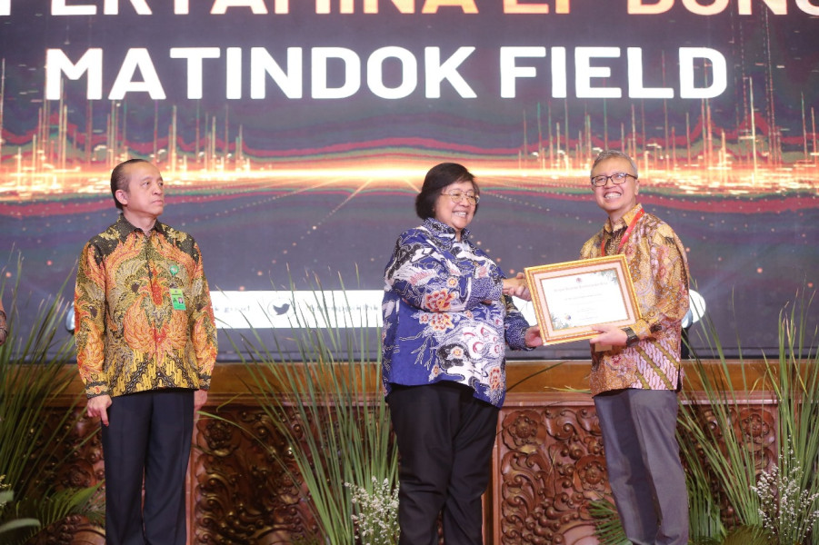 KLHK Anugerahi Pertamina EP Donggi Matindok Field Penghargaan Pendukung Proklim 2023