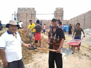 Kelompok Tani di Bungaraya Siak, Goro Bangun Gudang Pupuk