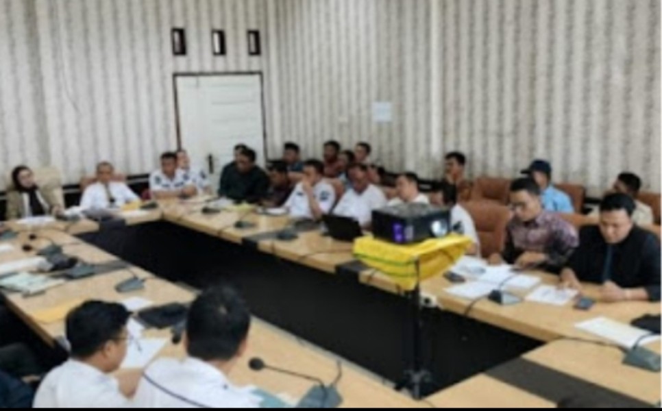 Komisi B DPRD Rohil Dorong PKS  Membeli TBS Milik Petani Lokal