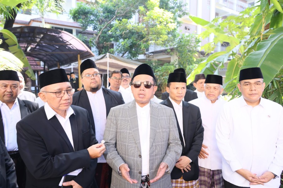 Serahkan Hewan Qurban ke Ponpes Darunnajah, Menteri Nusron : Idul Adha Jadi Momentum Mempererat Kebersamaan