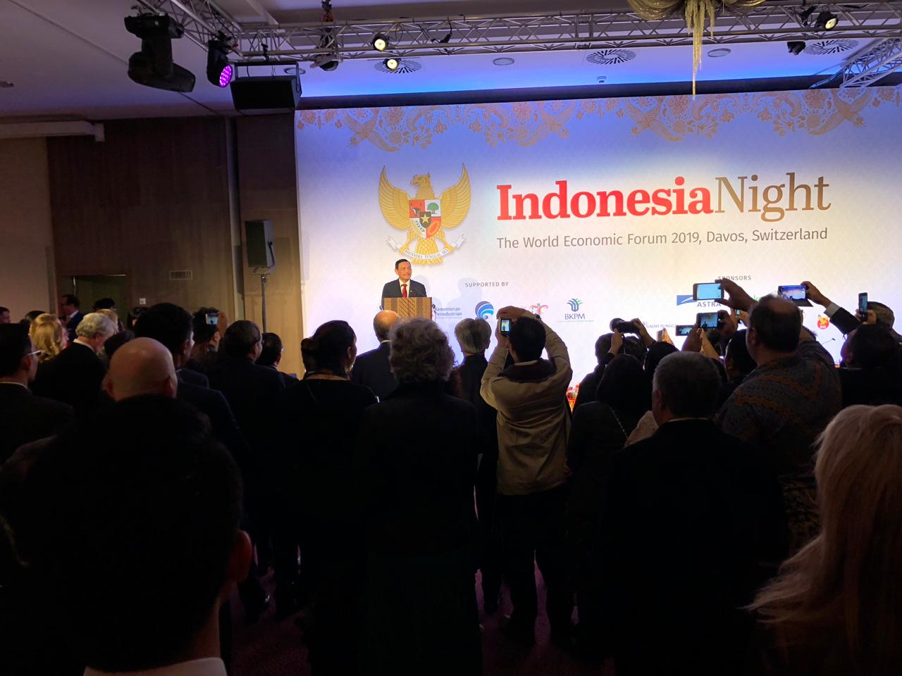 Menko Luhut: Indonesia Mulai Populer