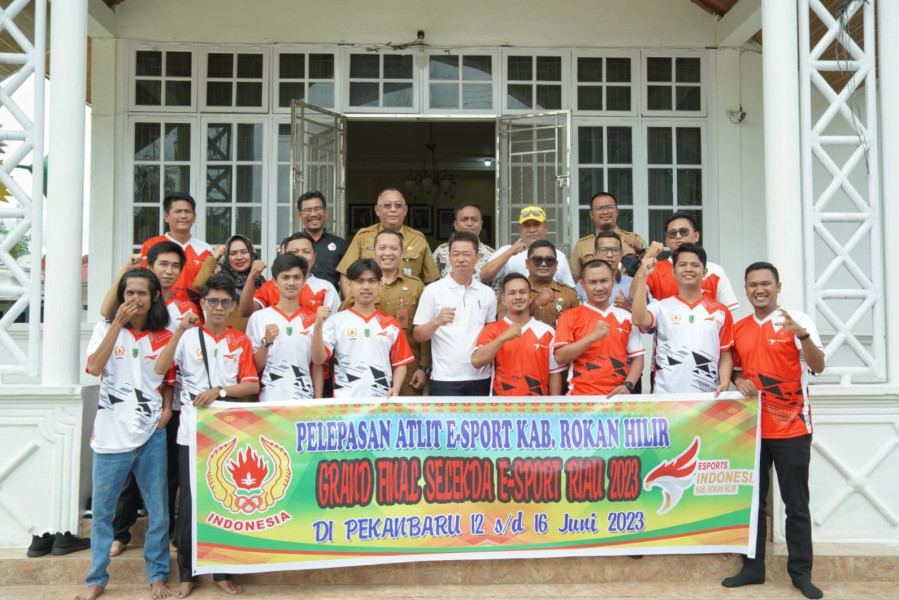 Atlet Mobile Legend Rohil Di Kirim Pra PON , Bupati Berharap Atlet Meraih Prestasi