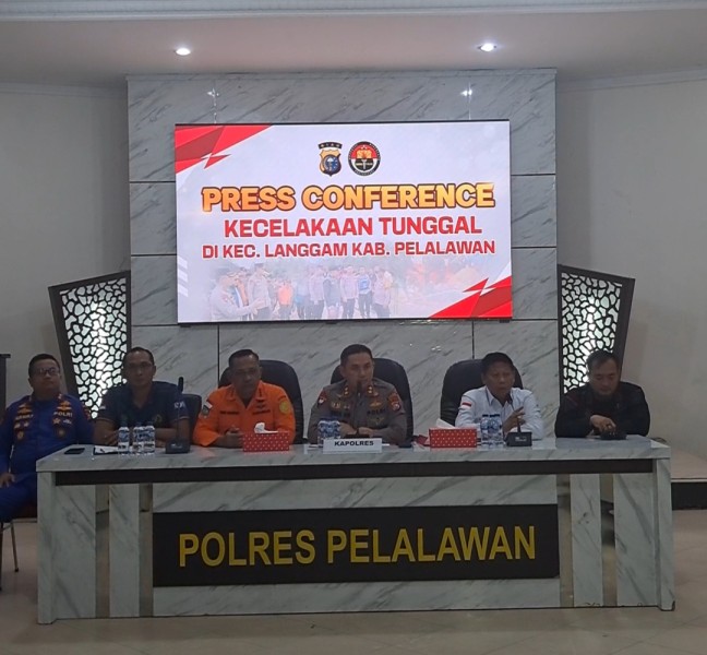 Tragedi Truck Masuk Sungai Yang Menewaskan 15 Orang, Ketua DPRD Pelalawan Merasa Prihatin dan Turut Berbelasungkawa