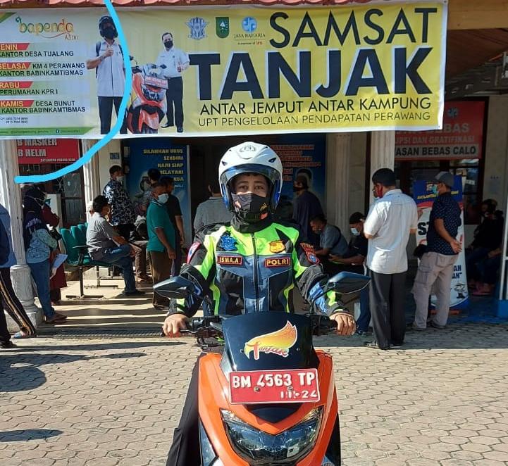 Malas Antri, Samsat Tanjak Solusi Bayar Pajak Kendaraan di Tualang