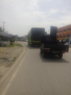 Truck Masuk Kota, Panit Lantas Tualang Sebut Itu Kucing Kucingan Dengan Petugas