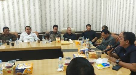 Roteng Kembali Di Gaungkan, DPRD Rohil Terima Dokumen Usulan Pemekaran