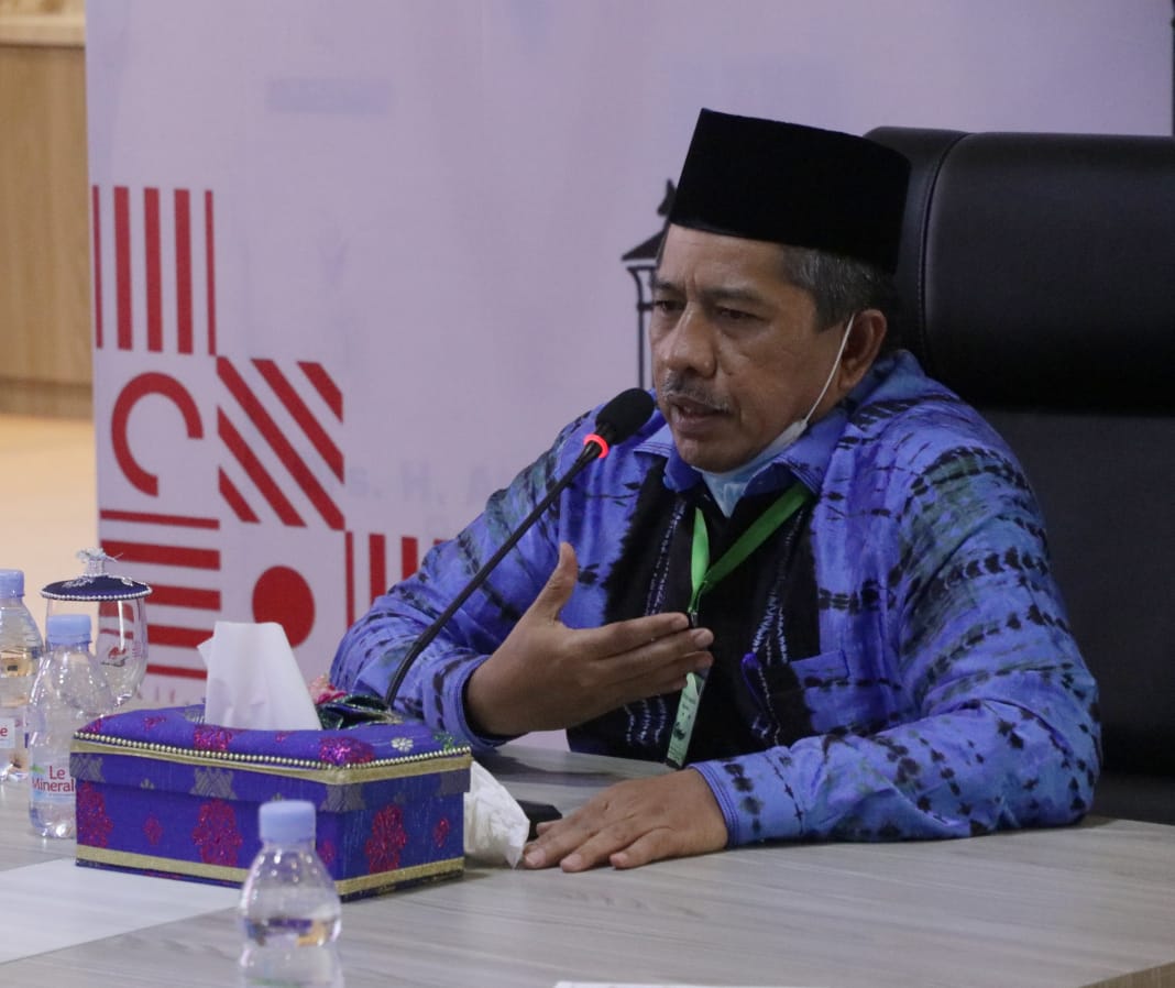 Menjadi Narasumber Seminar Nasional, Ini Paparan Alfedri