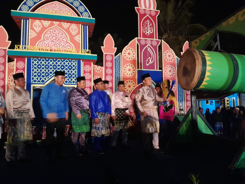 Buka MTQ Ke XXII Kecamatan Tualang, Wabup Husni Berharap Tualang Naik Posisi Terbaik Dalam Sejarah