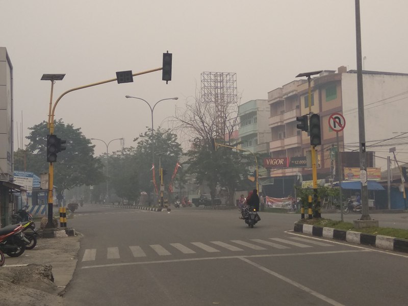 Sudah Hampir Sebulan, Lampu Traffic light di KPR 1 Tualang Mati