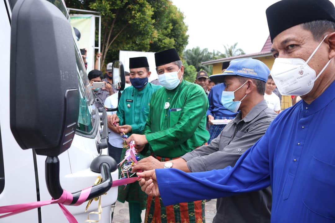 Terima Bantuan Mobil Ambulance, Da'mi: Terimakasih Banyak Pak Bupati