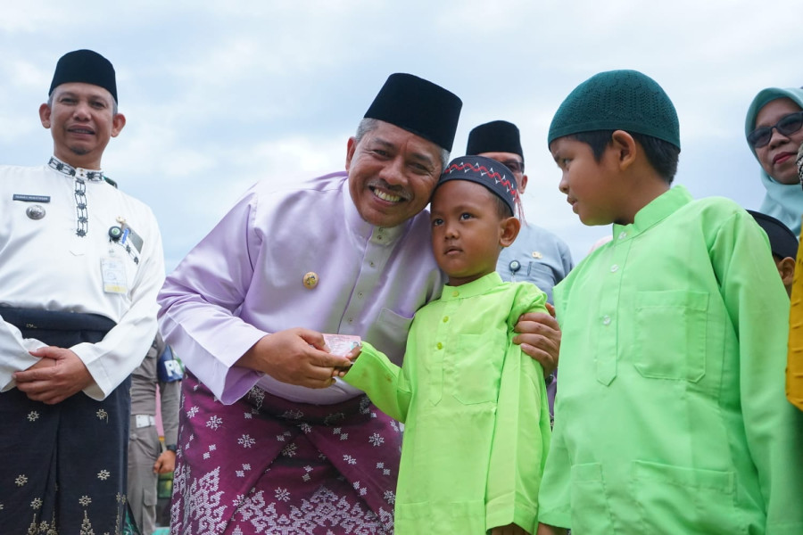 Bujang Kampung di Tanjung Kuras, Bupati Alfedri Bangga Atas Tanjung Kuras Open Investment