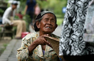 Wah, Satpol PP Jaring Pengemis Miliki Deposito 140 Juta