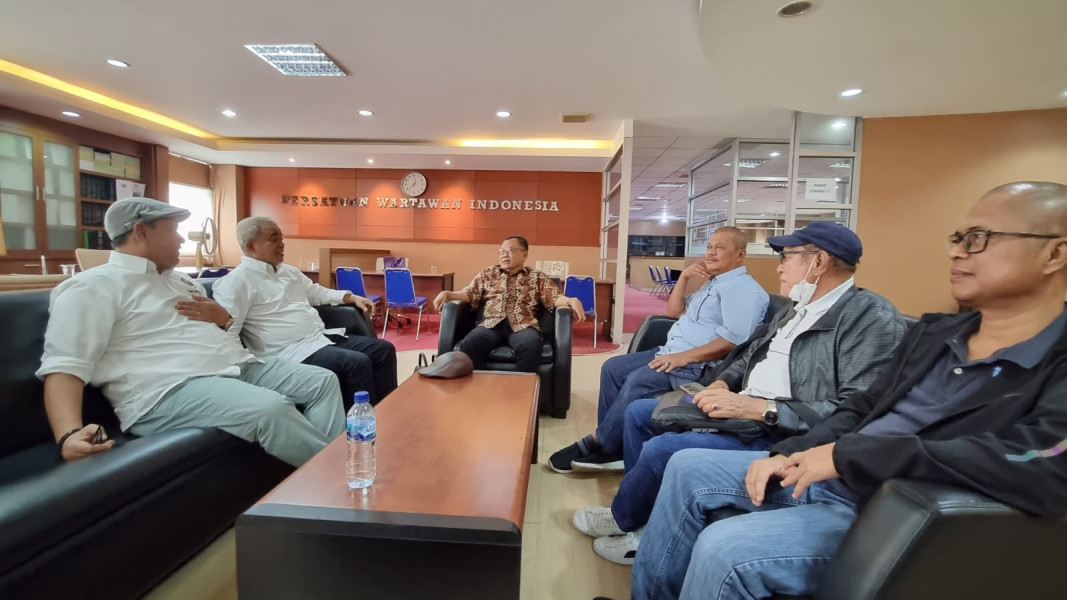 DK PWI Riau Gelar Sosialisasi KEJ dan KPW untuk Wartawan Se-Indonesia di Batam