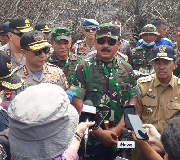Tinjau Karhutla di KM 23 Langgam, Ini Yang Disampaikan Panglima TNI