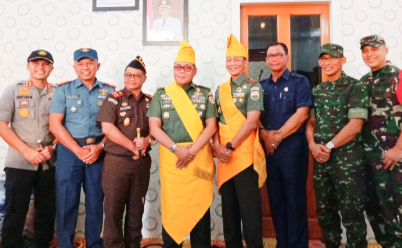 Moment Penutupan TMMD ke 105, Kodim 0321 Rokan Hilir Gelar Bakti Sosial Donor Darah