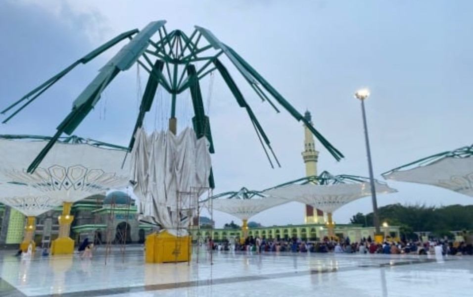 Ditanya Paslon 01 Soal Upaya Membuat Payung Masjid Annur Berfungsi, Syamsuar Justru Akui ada Perkara Hukum