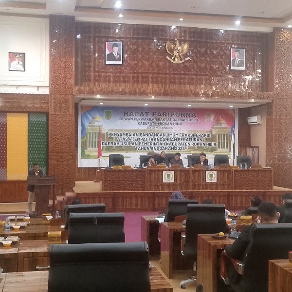 Fraksi Fraksi DPRD Rohil Sampaikan pandangan Umum terhadap 4 Ranperda Usulan Pemda ,Simak !