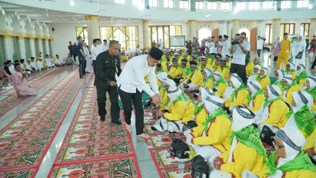 Pemulangan Jemaah Haji Rohil , Bupati Harapkan Petugas Haji Bekerja Maksimal