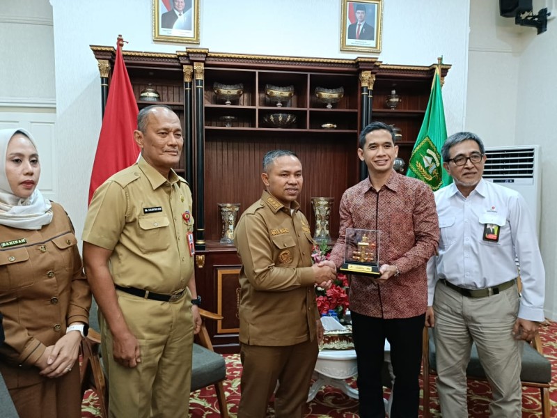 Paparkan Program Kerja, Direksi EMP Kunjungi Gubernur dan Bupati