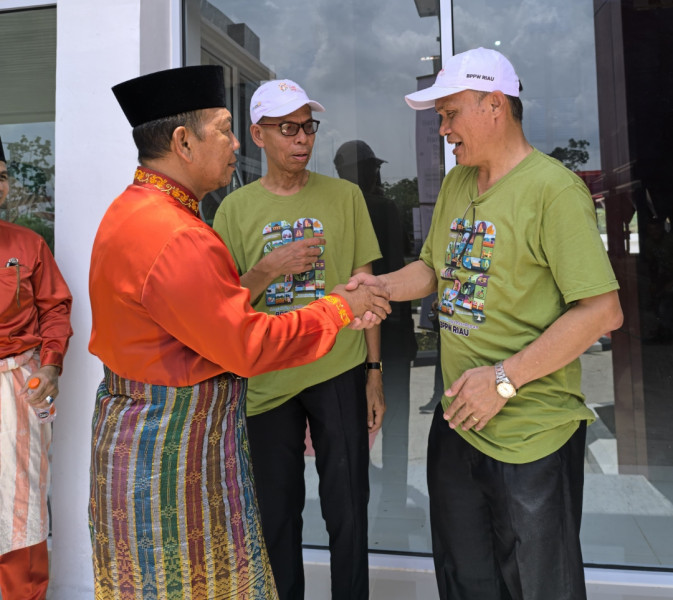 Pemkab Pelalawan berharap penanganan drainase  di Lintas Timur dapat direalisasikan Balai P2JN