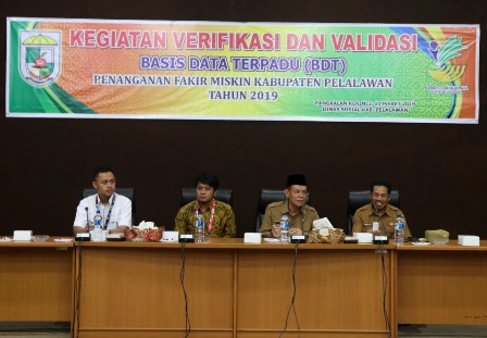 Verifikasi dan Validasi BDT, Penanganan Fakir Miskin Di Kabupaten Pelalawan Dapat Teratasi