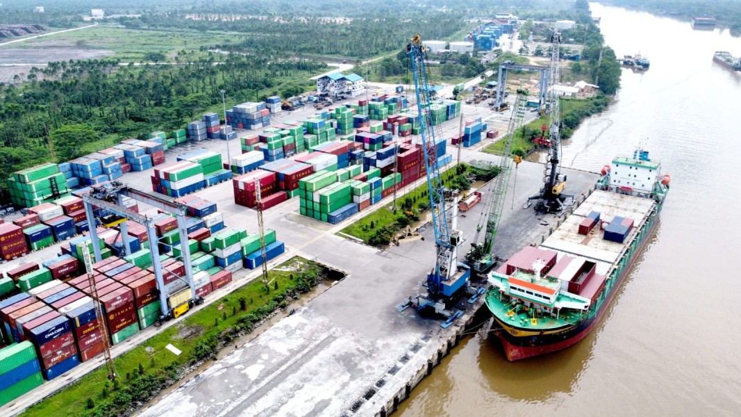 Throughput TPK Perawang Tumbuh pada Semester I 2026, Perkuat Konektivitas Logistik Riau
