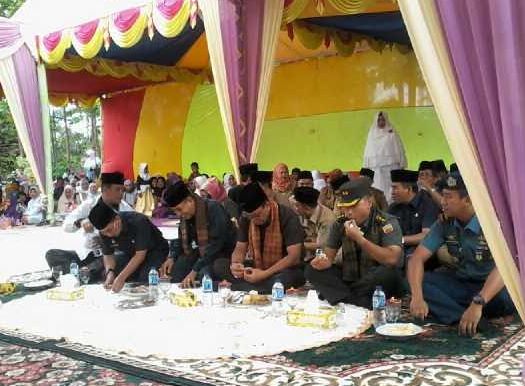 Bupati Rohil Silaturahmi Dengan Masyarakat di Kecamatan Rimba Melintang