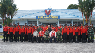 Bangun Mental dan Karakter, Fire Fighter RAPP Dilatih Paskhas TNI AU